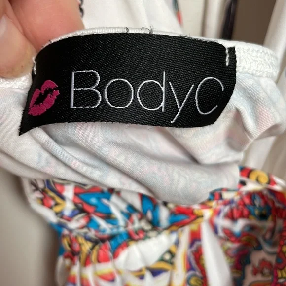 Body Central Tunic Size M - Picture 4 of 4